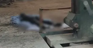 নারায়ণগঞ্জে বন্ধ কারখানায় মিললো গলিত মরদেহ